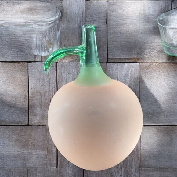 Vintage Glass Apple Fruit Figurine Paperweight Frosted With Green Leaf Top VTG - Picture 1 of 13